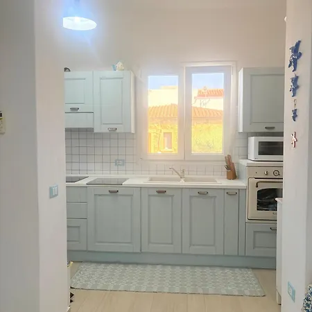 House Ilaria Topazio Apartment Olbia